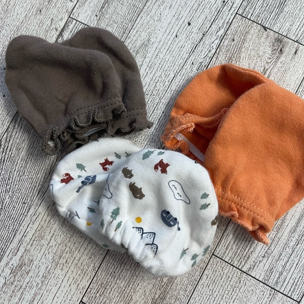Baby mittens